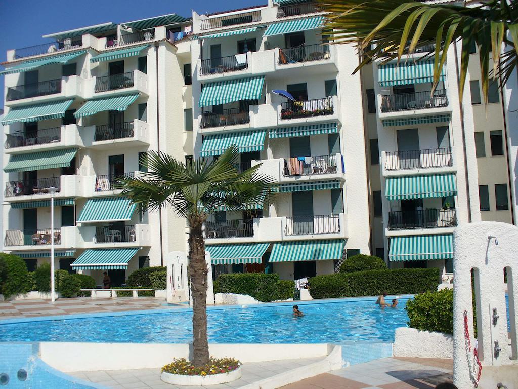 Residence El Palmar Da Colla 리도 디 예솔로 외부 사진